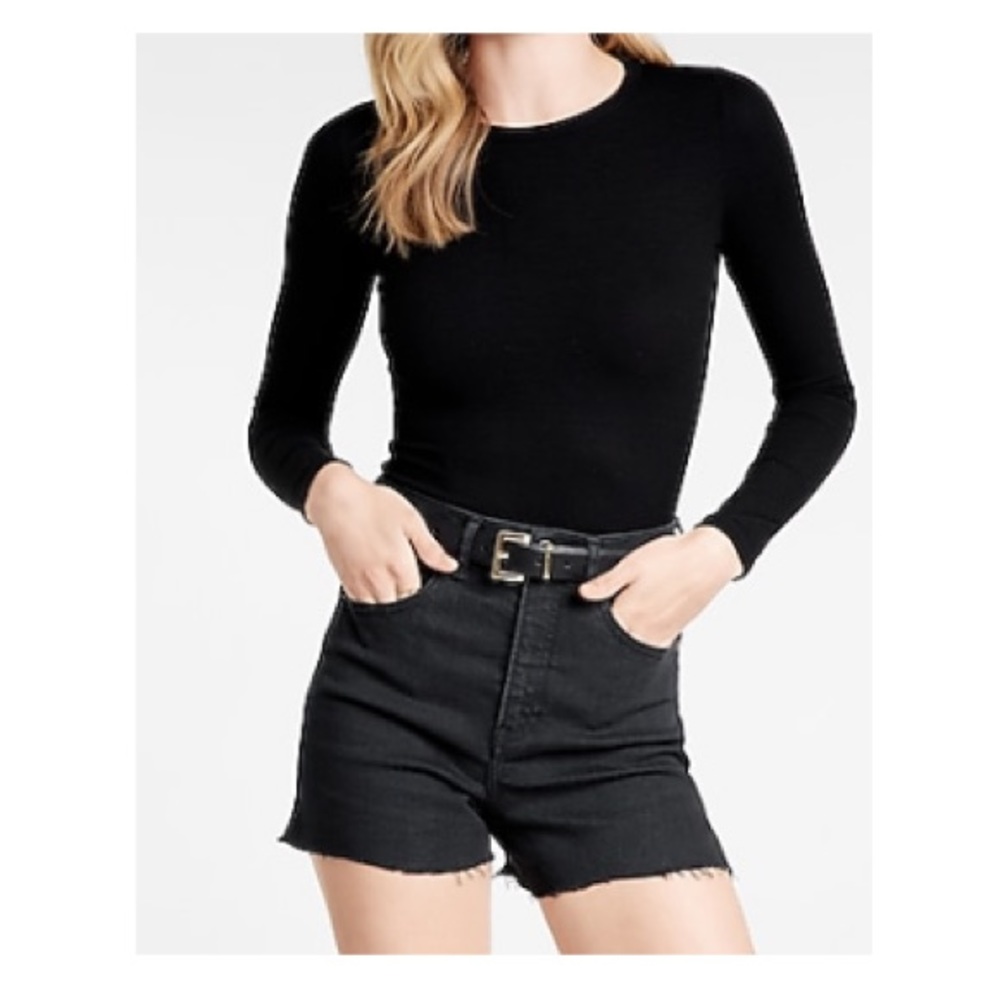 EXPRESS super high waisted mom jean shorts in black